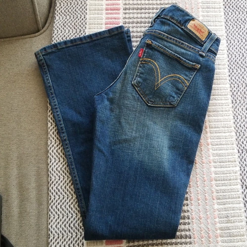 Levi jeans